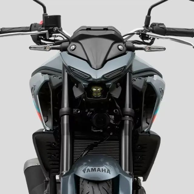 Moto Yamaha MT 03