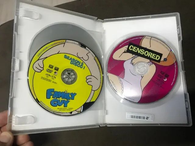 DVD Uma Família da Pesada Quinta Temporada Family Guy - Foto 2