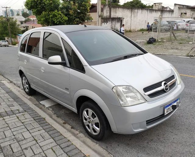 Chevrolet Meriva à venda em Araucária - PR