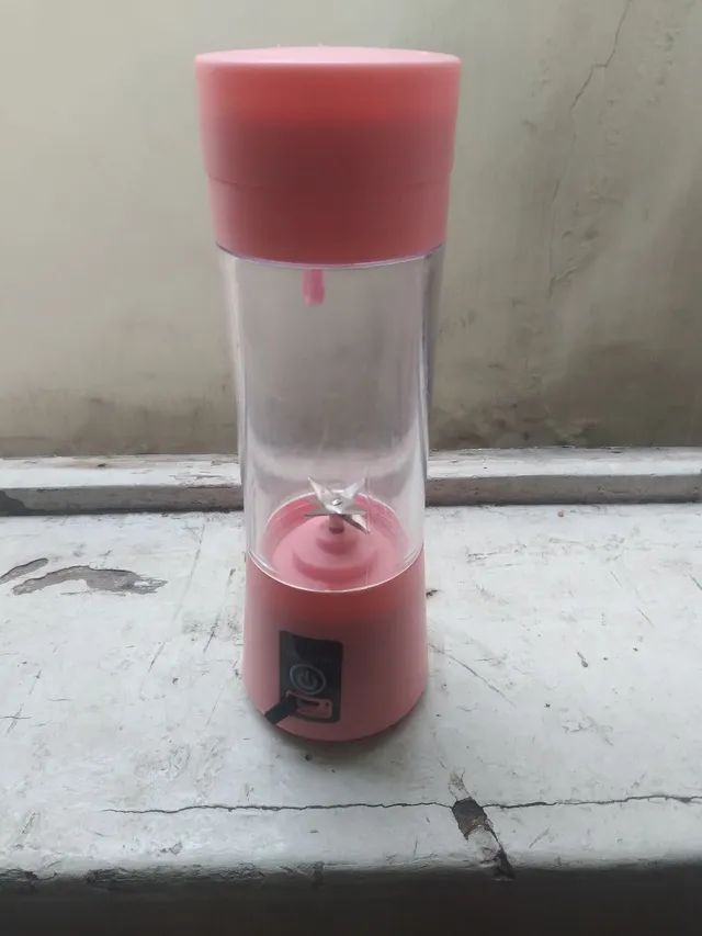 Liquidificador ninja + copo estilos outubro rosa