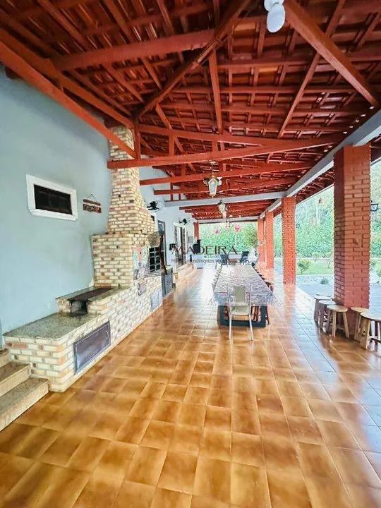 VENDE-SE LINDA CHÁCARA COM ACESSO EXCLUVISO AO RIO IVAI - Foto 3