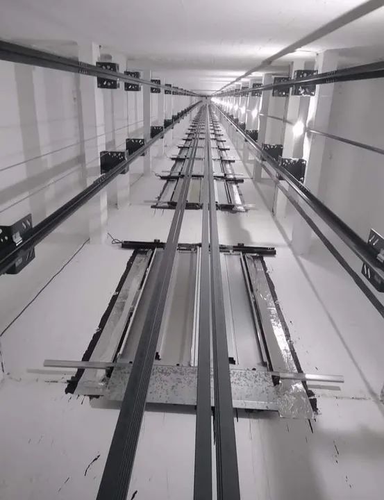 Montagem e manutenção de elevadores 