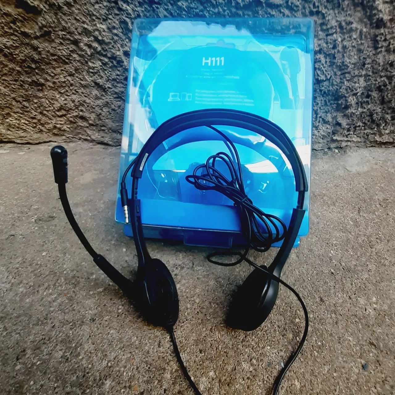 Fone Logitech P2 - Foto 3