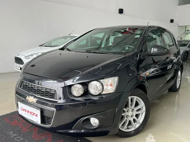 Carro Chevrolet Sonic 1.6 16V SED. LT FLEXPOWER AUT. Branco usado 2013 em -  LitoralCar