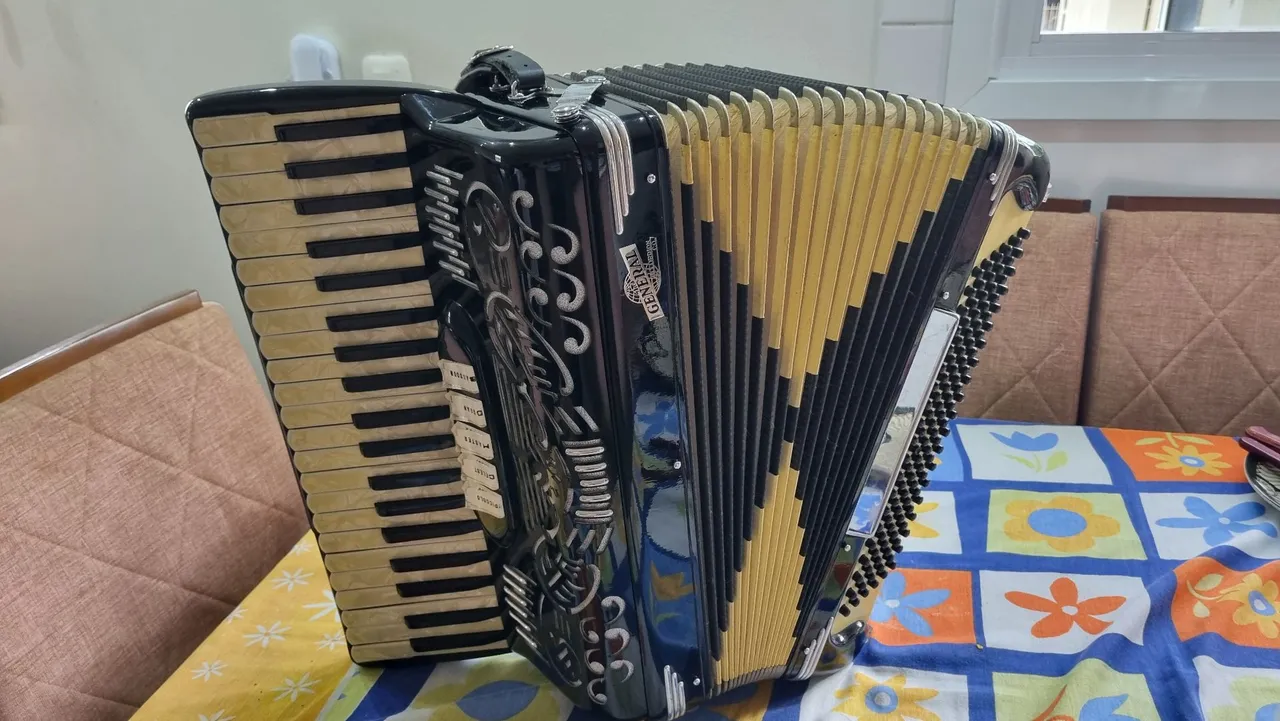 Acordeon General 3 vós oitavada
