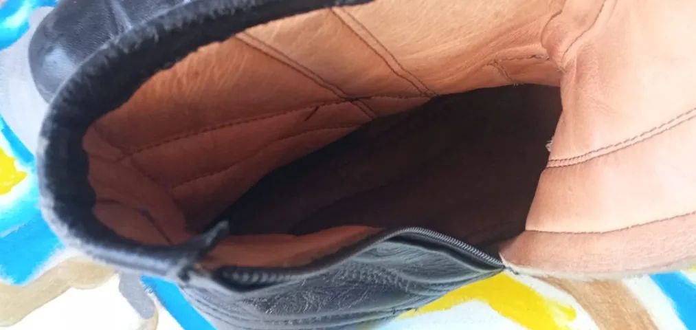 Bota      de  couro   forrada - Foto 4