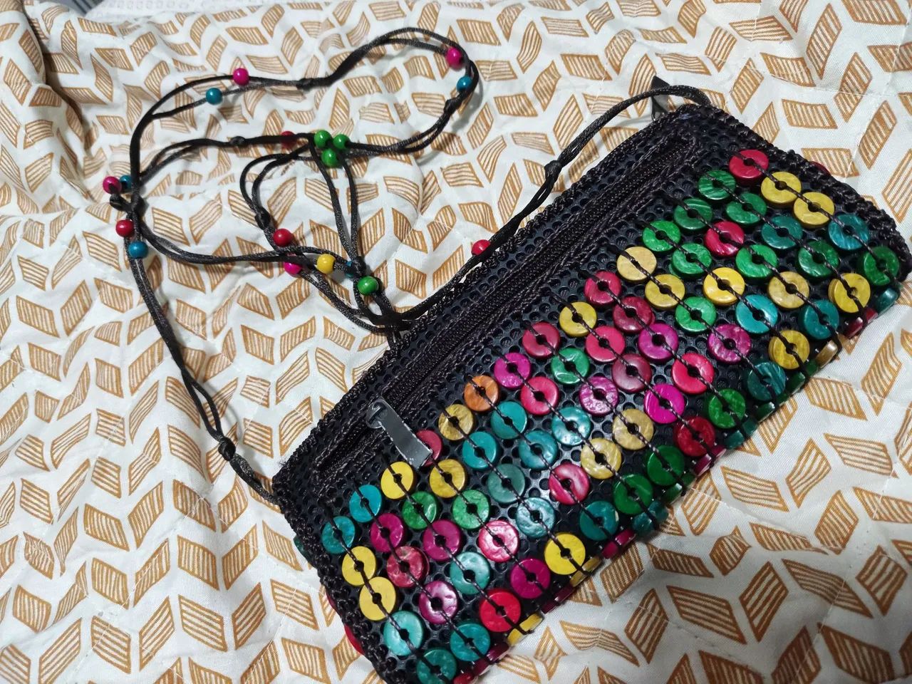 Bolsa de Ombro Colorida nova com Pedrarias R$45