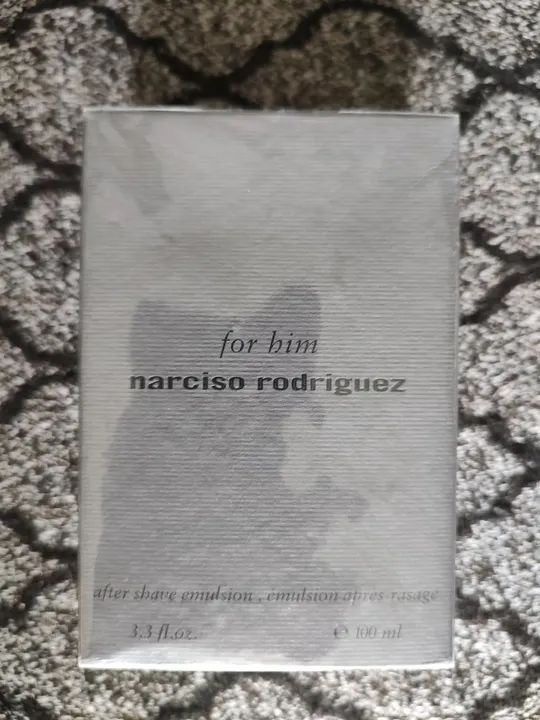 Perfumes Masculino Narciso Rodriguez & Lalique White  - Foto 2