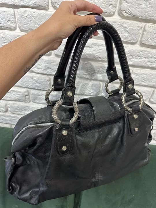Bolsa Carmen Steffens Preta - Foto 3