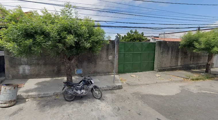 Excelente Terreno 1.350 m2 - A 3 Quadras da BR-116