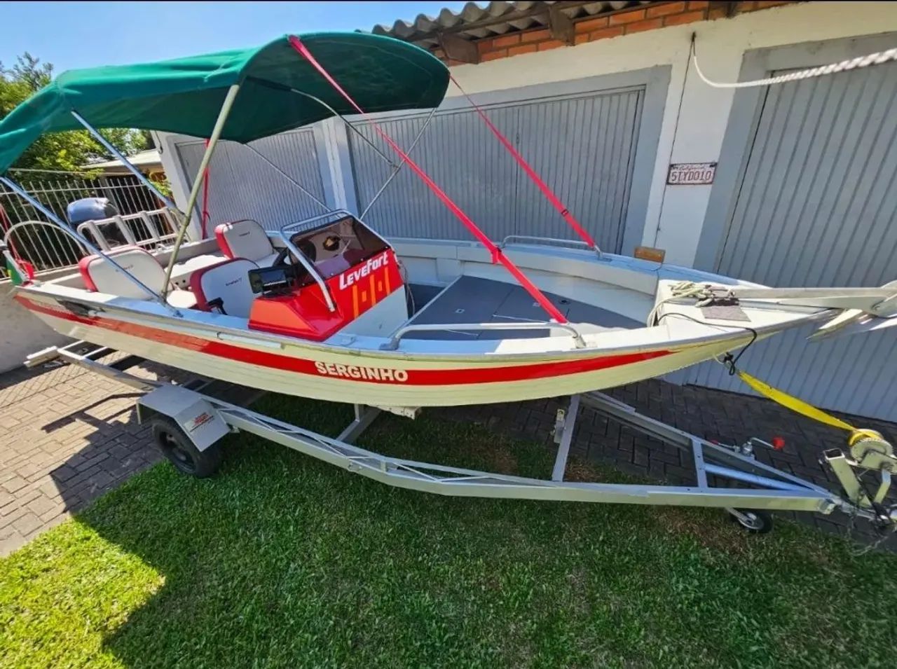 Lancha Marajó Levefort + Motor Mercury 60 HP + Reboque Rodoviário  - Foto 11