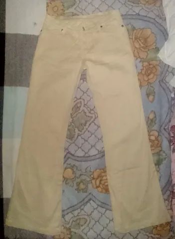 2 PEÇAS JEANS FEM. N°42. CALÇA E SHORT. USADO LER DESCRIÇÃO - Foto 3