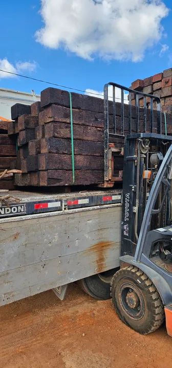 Madeira Dormentes de Linha de Trem 17cmx24cmx2,80metros (Entrego em Todo o Brasil). - Foto 6