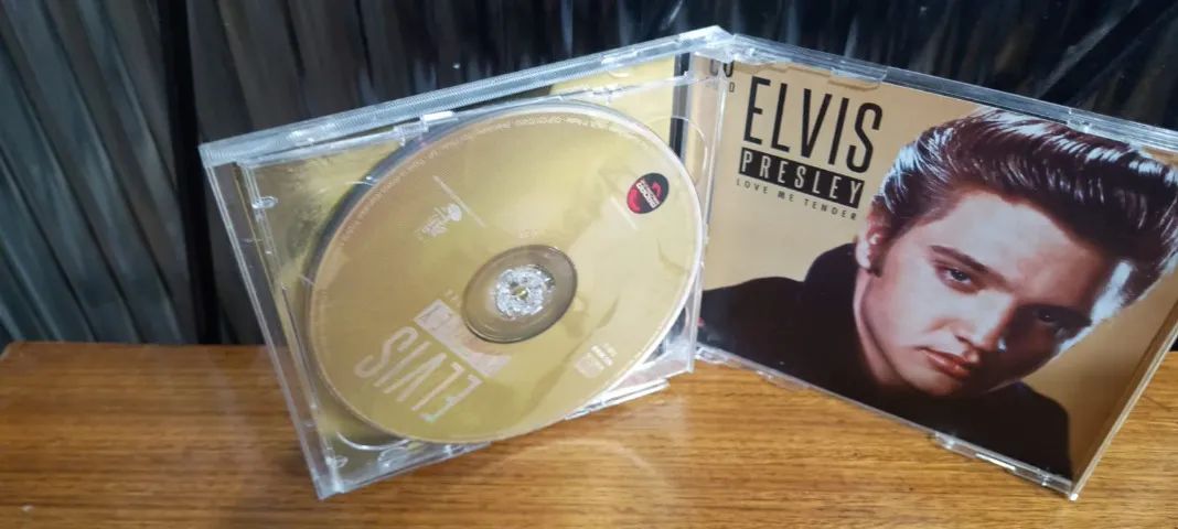 CD Duplo - Elvis Presley - Love Me Tender - Foto 3