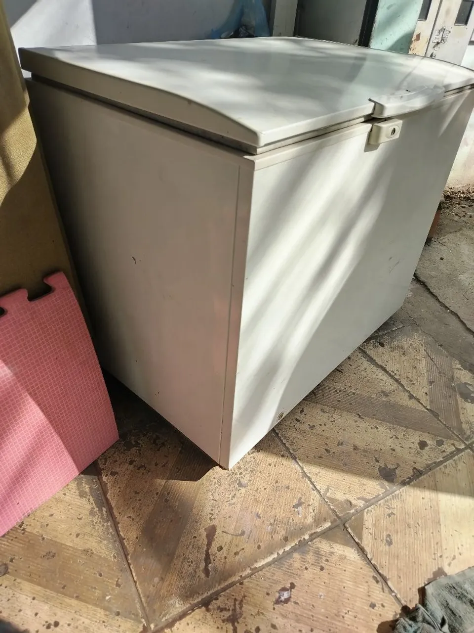 Freezer horizontal em ótimo estado