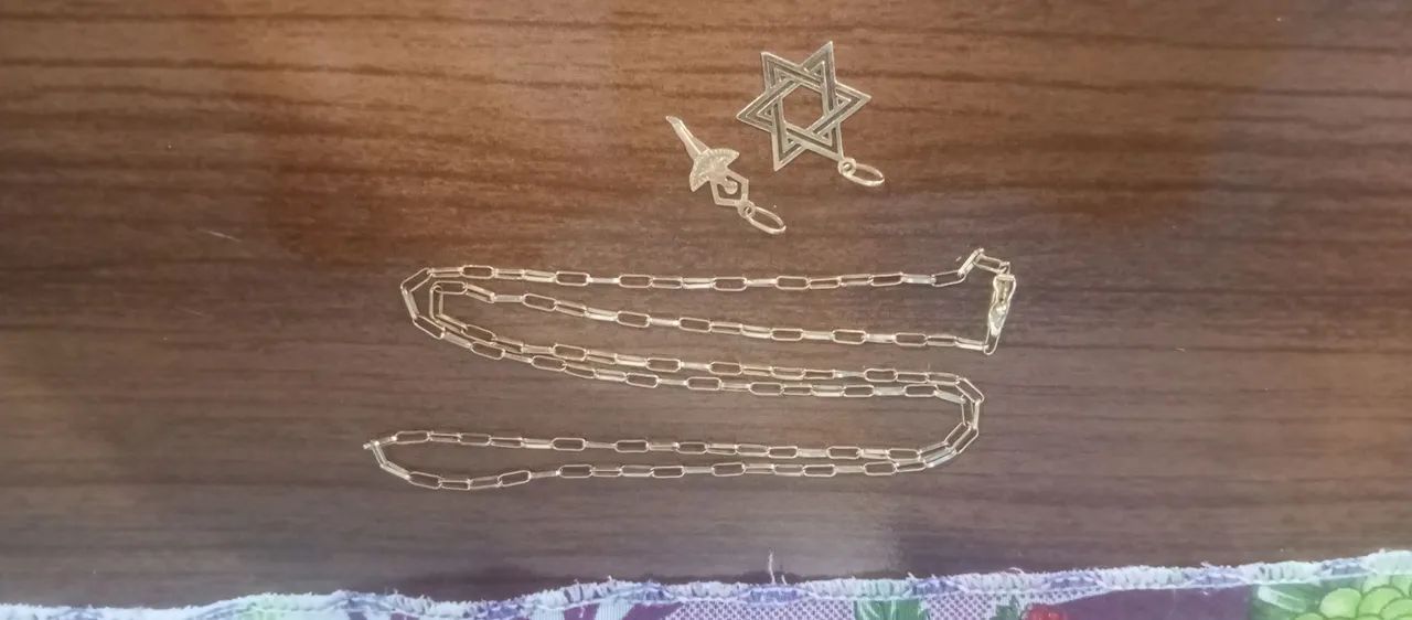 Conjunto de colar e pingentes de ouro 18/750 - Foto 5