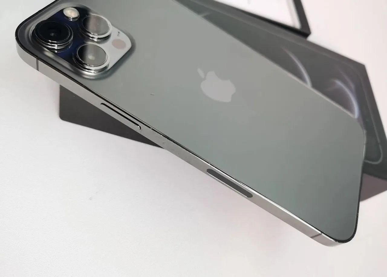 iPhone 13 Pro グラファイト 本体 512gb バッテリー88% iPhone 13 Pro グラファイト 本体 512gb バッテリー88% ムスビー