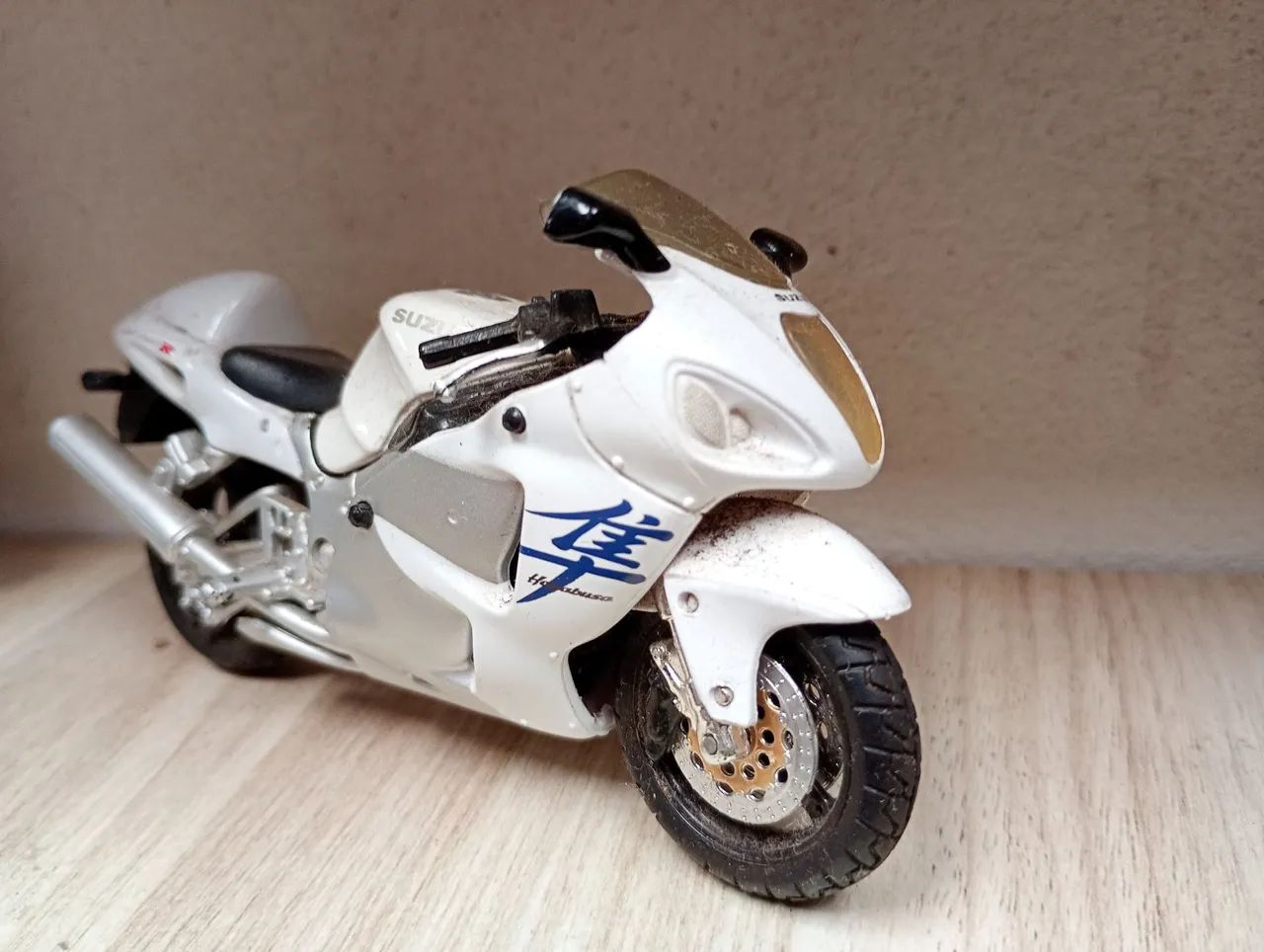 Hayabusa Miniatura de Moto Suzuki Hayabusa - Foto 2