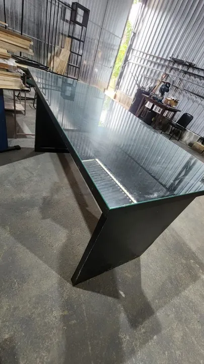 Mesa tampo de vidro
