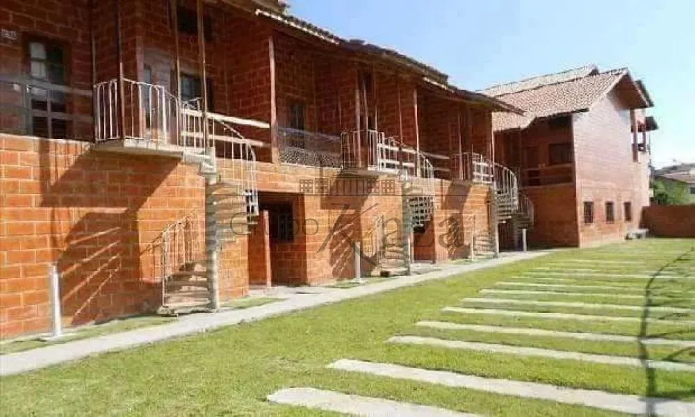Apartamento Padrão em Caraguatatuba