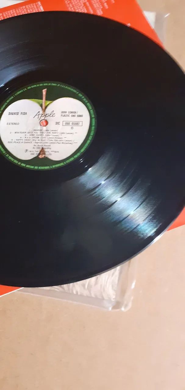 LP Vinil John Lennon Shaved Fish - Foto 4