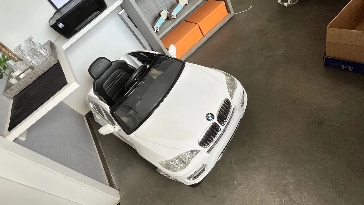 Carrinho Elétrico BMW X5 Branco V12  - Brinquedo Infantil - Foto 3
