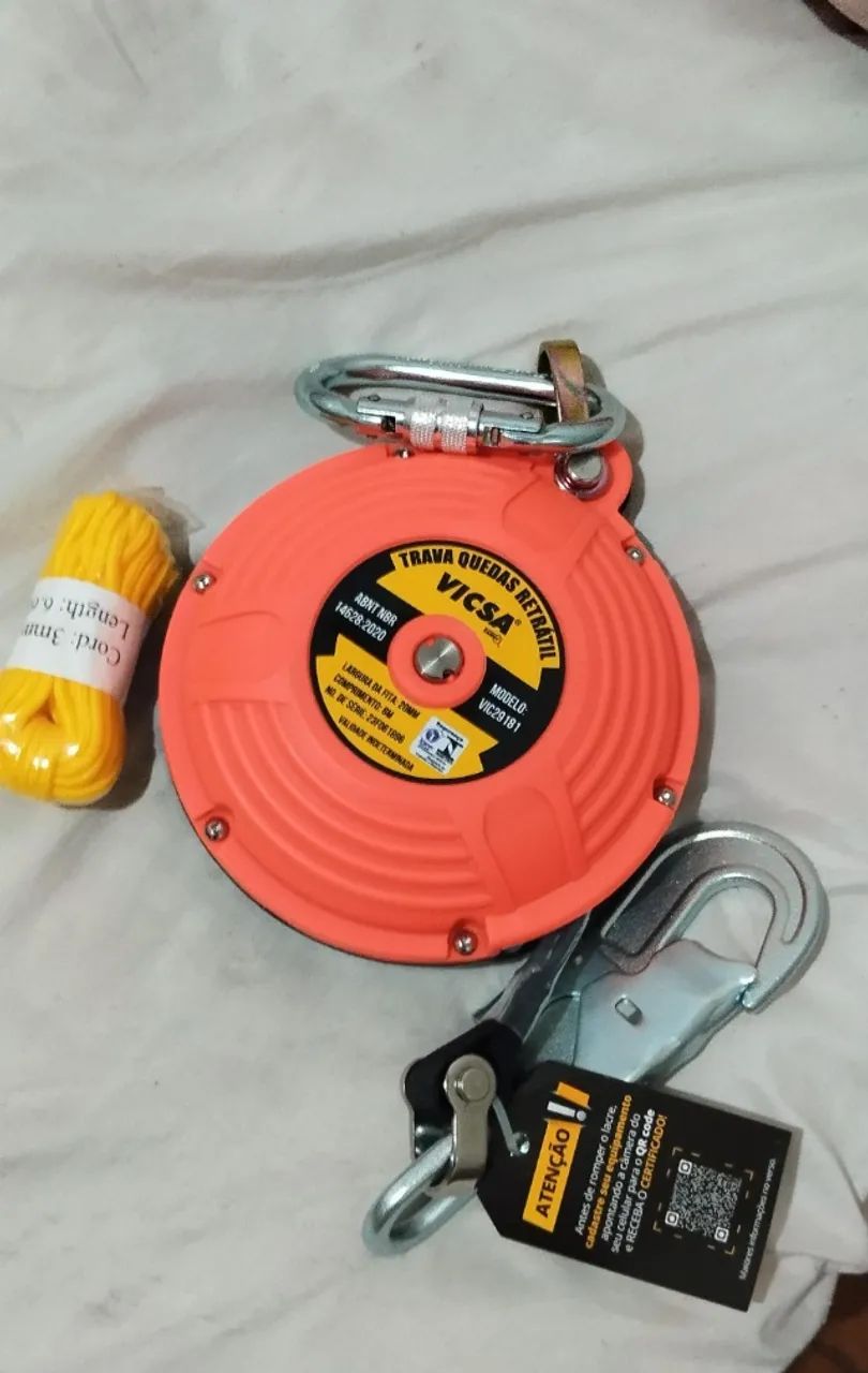 TRAVA QUEDAS RETRÁTIL 