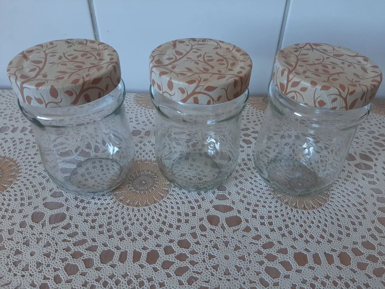 3 potes de vidro com tampa 250 ml