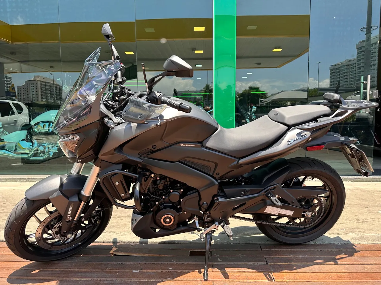Bajaj Dominar 400 2024 único dono