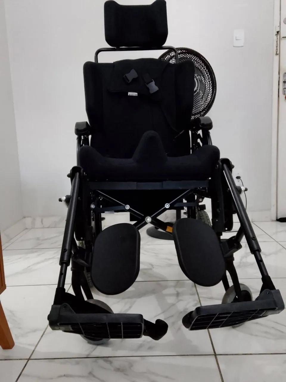 Cadeira de Rodas Adaptada
