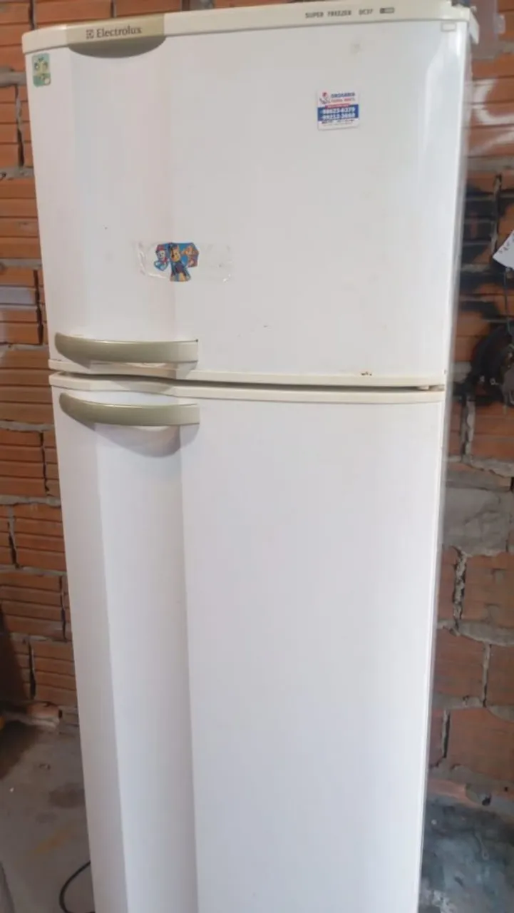 Geladeira Duplex Degelo - Electrolux (FRETE GRÁTIS)