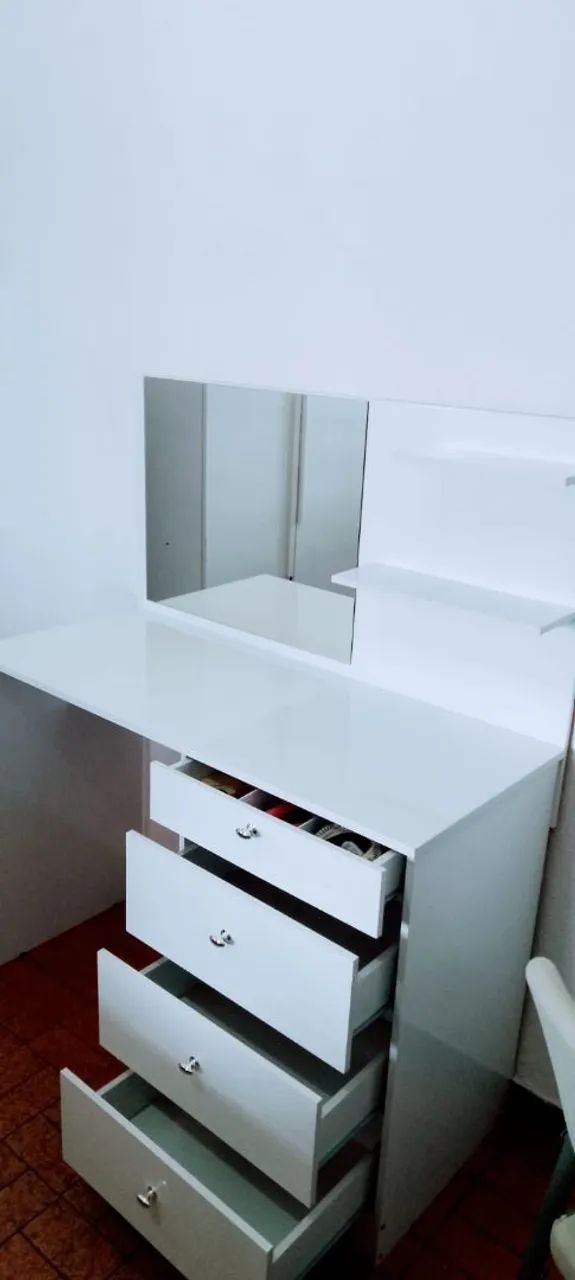 Penteadeira com espelho  - Foto 2