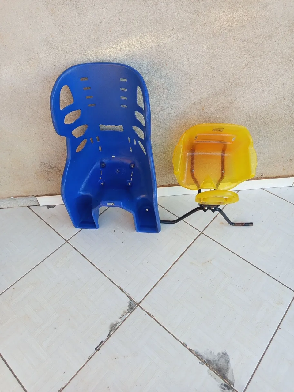 Cadeirinha de bicicleta infantil
