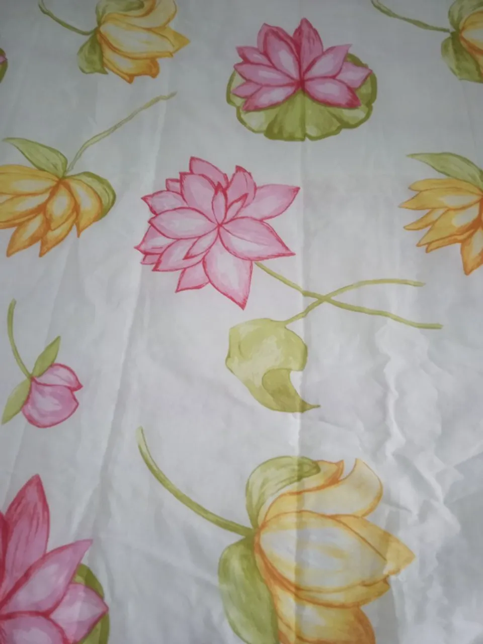 Jogo de Cama com Flores de Lótus