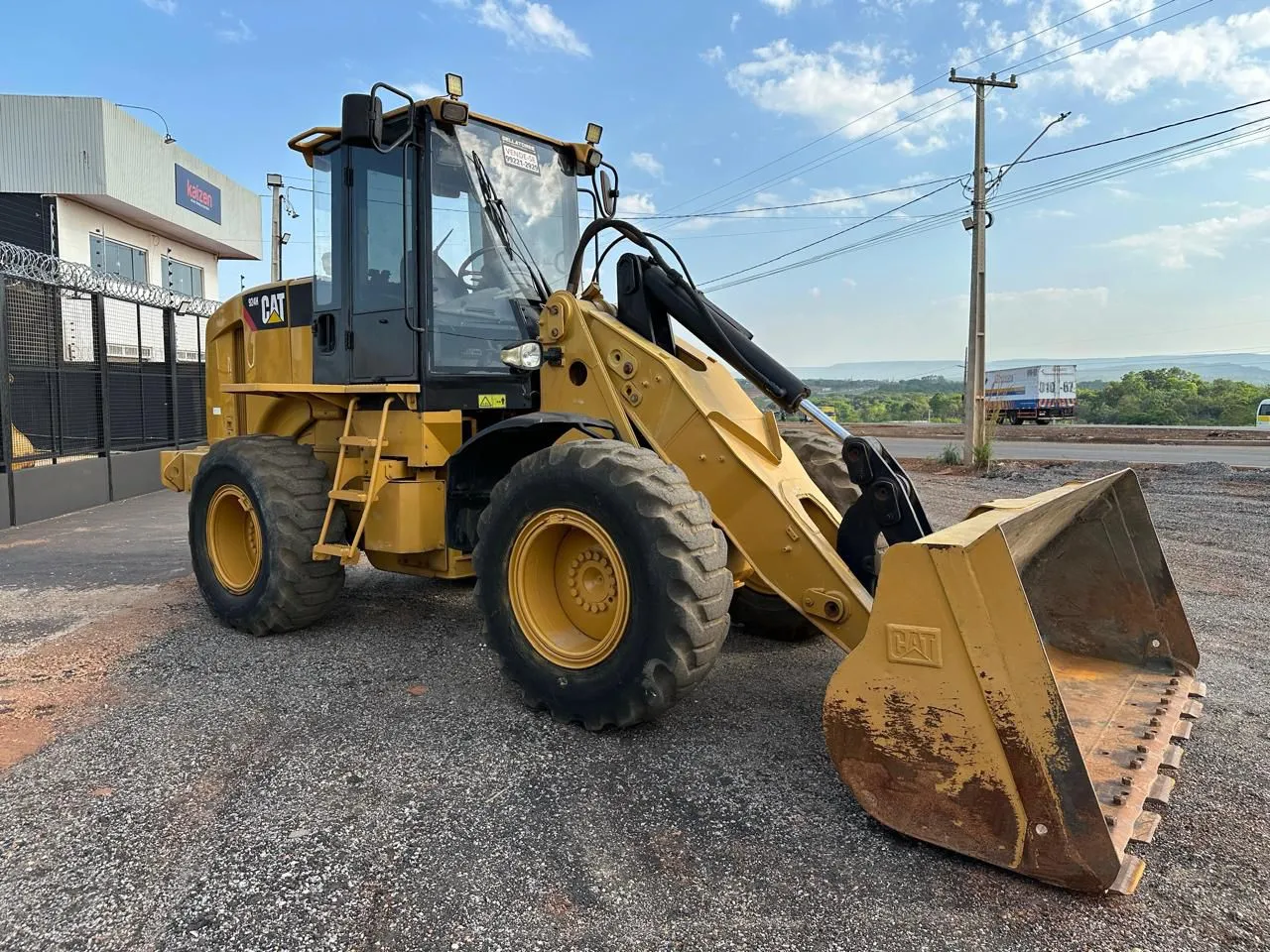 Pá carregadeira 924H caterpillar