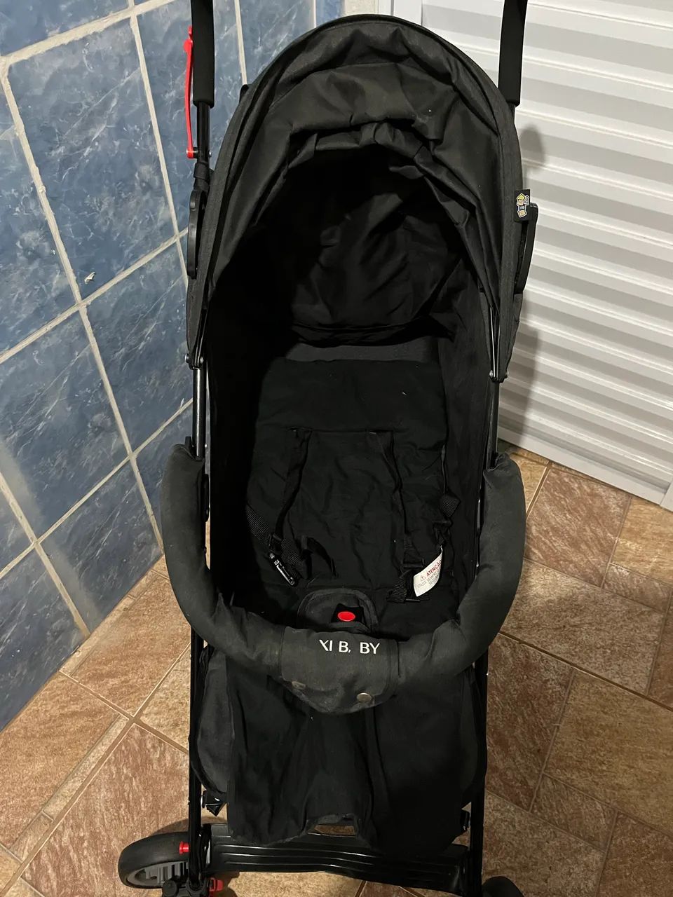 Carrinho de Bebê Guarda Chuva Maxi Baby - Foto 2