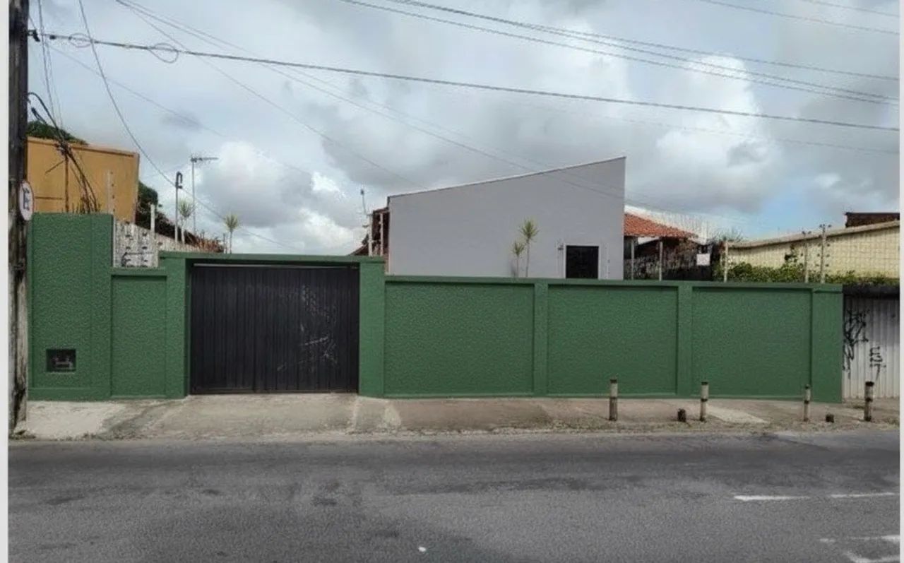 Casa Plana à Venda no Centro da Parangaba