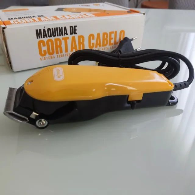 Máquina de Cortar Cabelo Knup 220V Profissional com 4 pentes - Foto 3