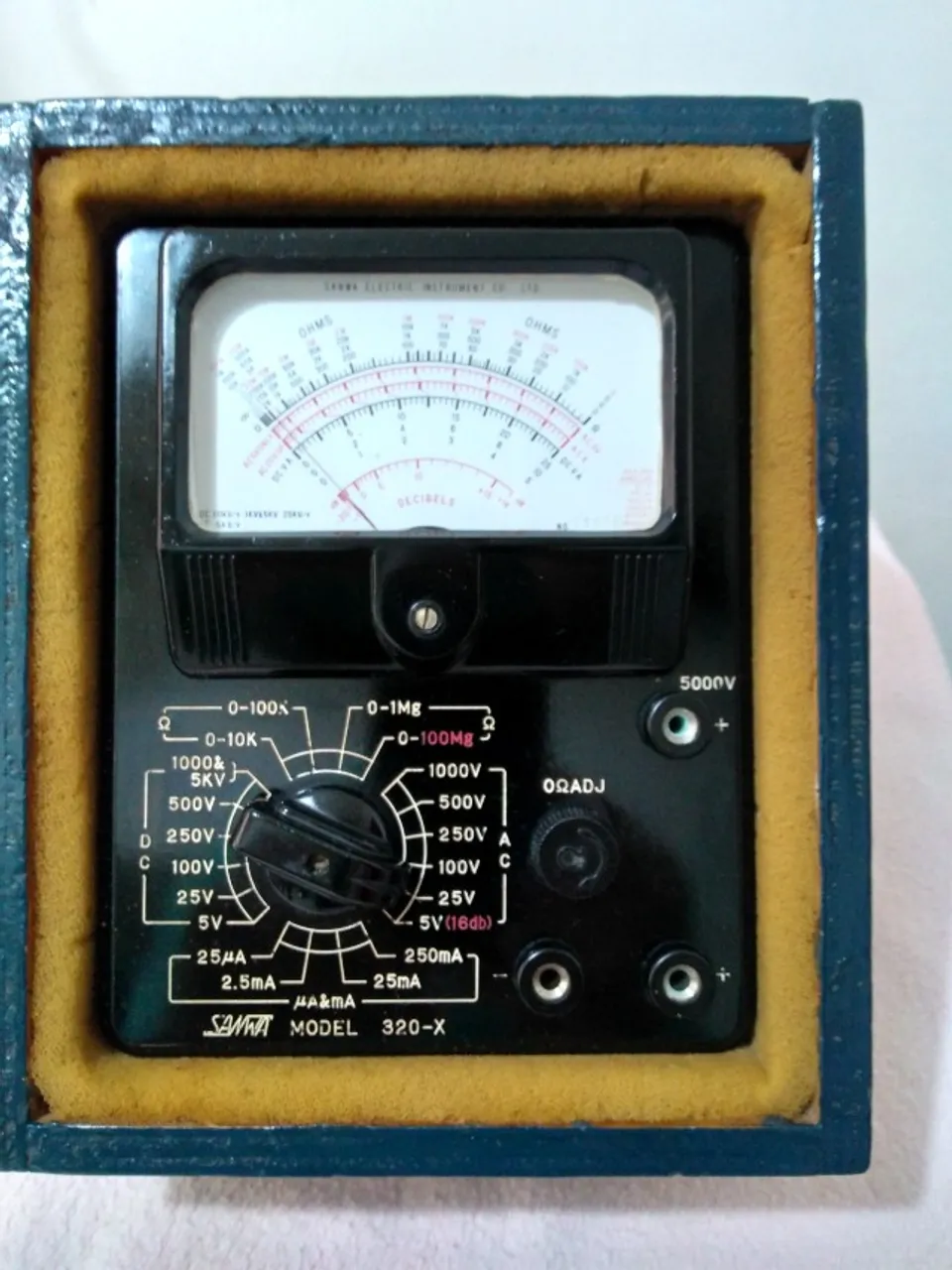 Multímetro Analógico Sanwa 320x