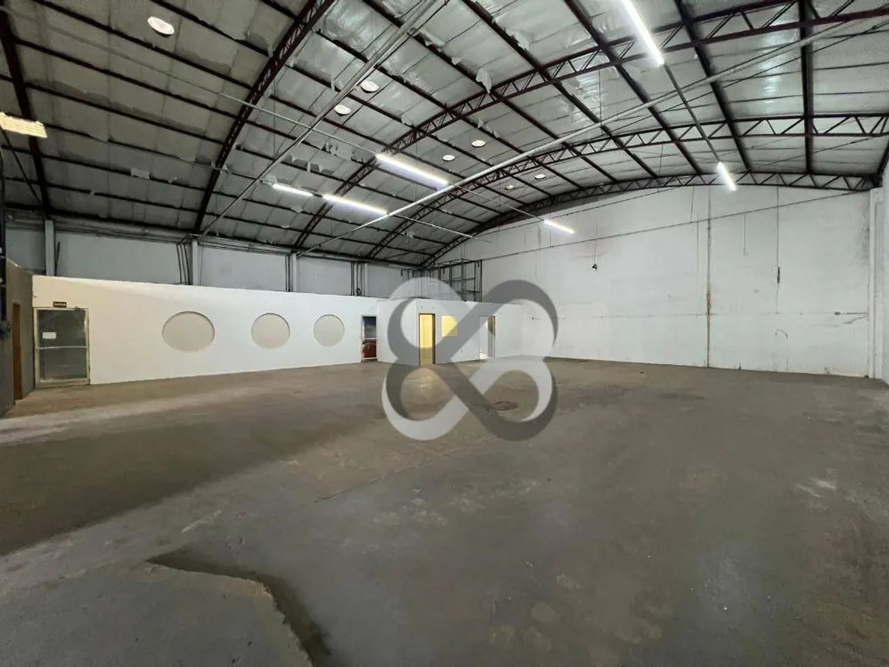 Barracão para alugar, 550 m² por R$ 9.500/mês - Jardim Tabapuã - Londrina/PR - Foto 8