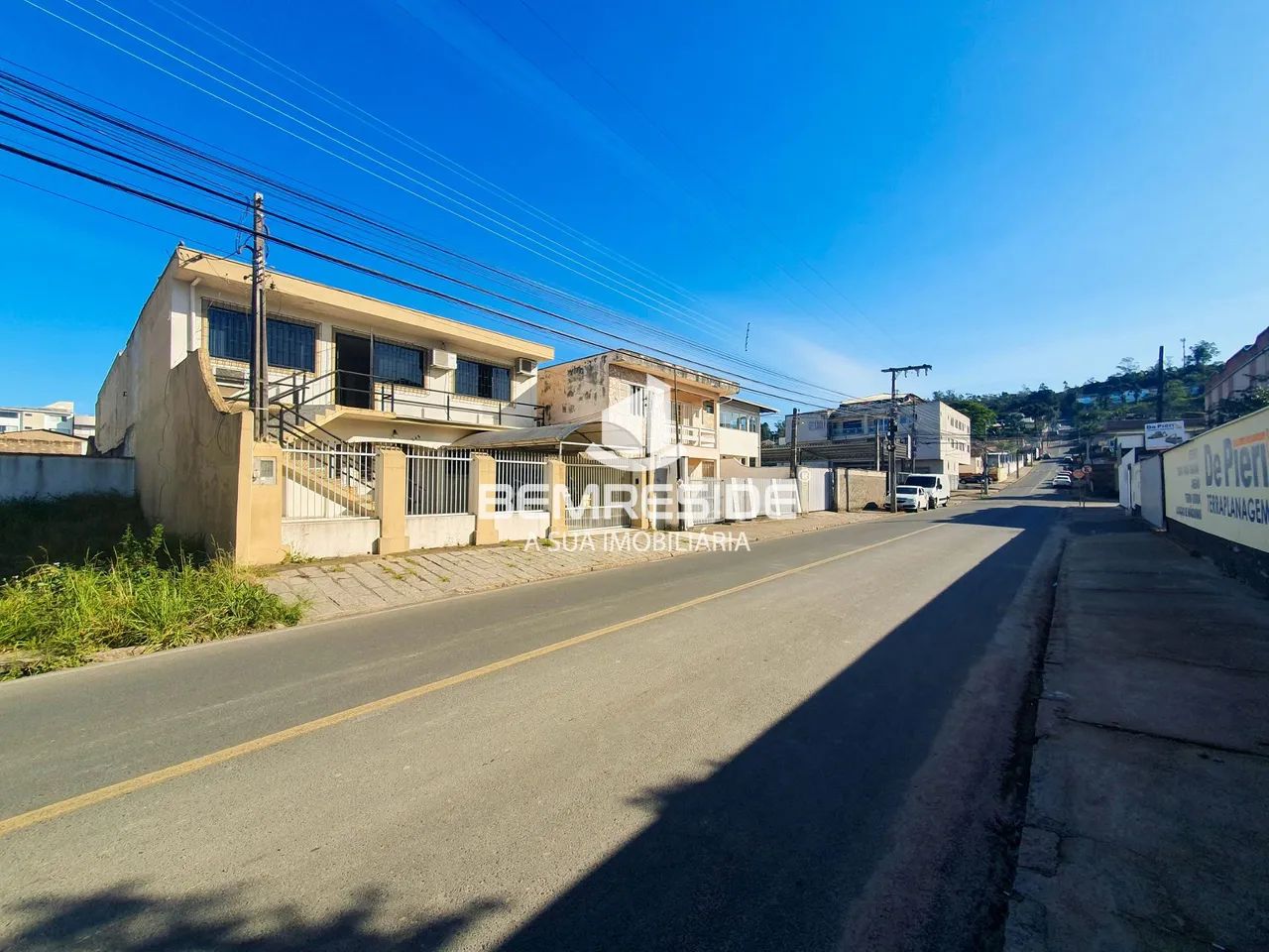 Prédio comercial com amplo espaço no bairro Oficinas próximo ao Giassi - Foto 4
