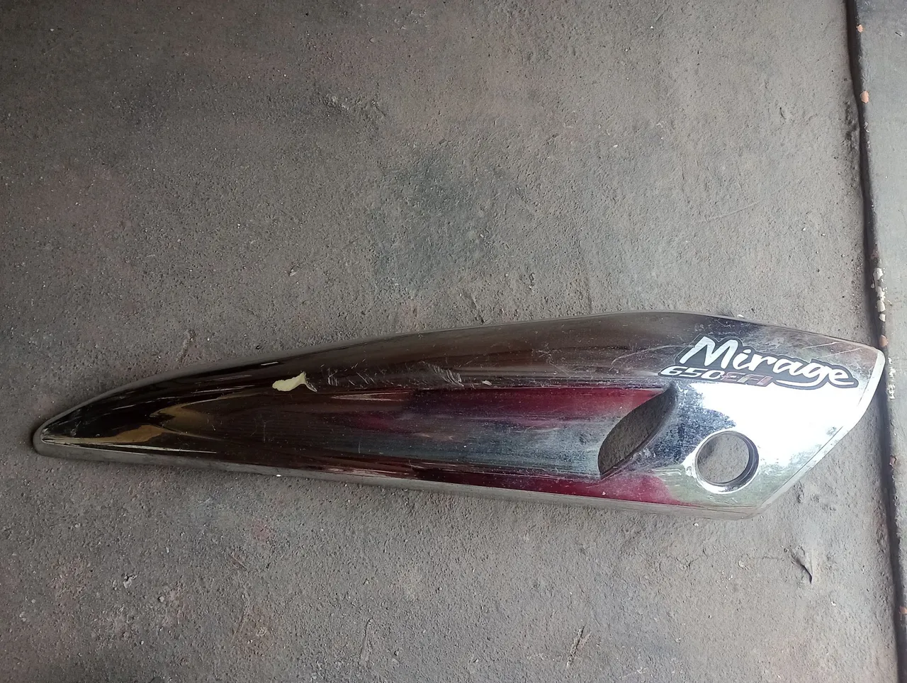 Acabamento Lateral Mirage 650
