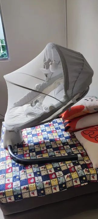 Cadeira de descanso e balanço elétrica Snug - Maxi Baby - Foto 2