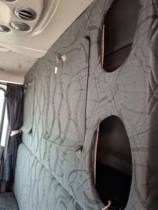 Caminhão VW Constellation 24.250 - 2010 - Foto 11