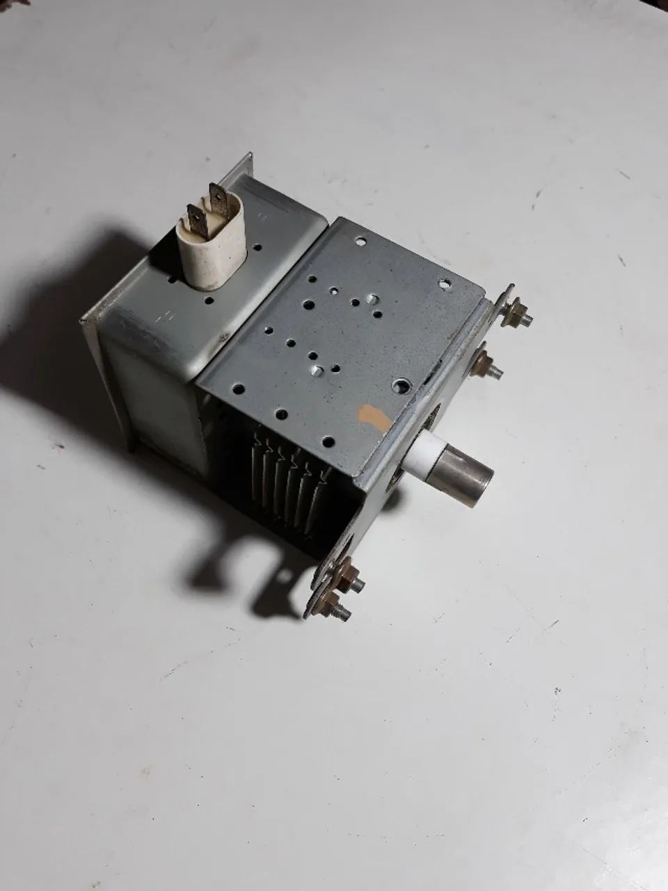 Magnetron Sanyo 2m218j - Foto 3