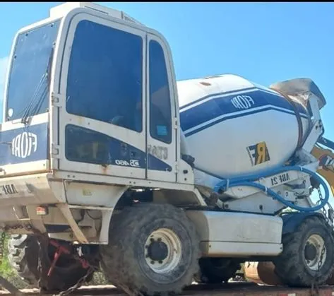 Autobetoneira 