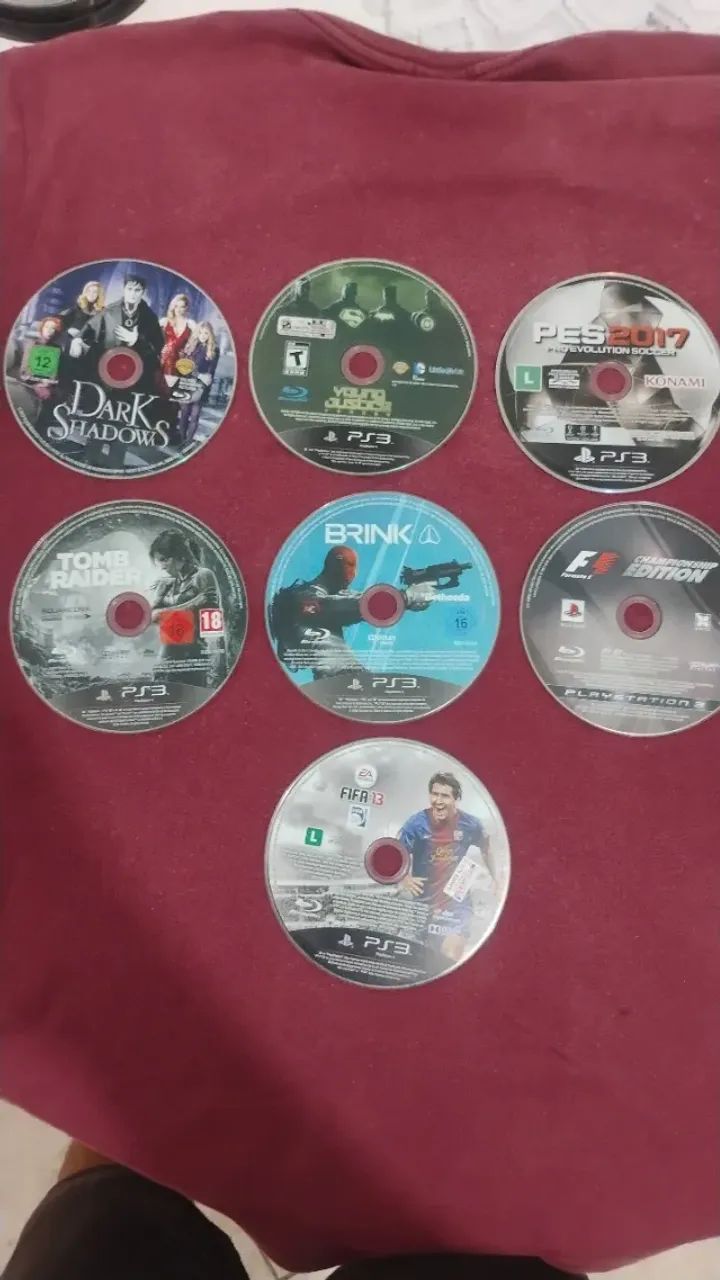 Vendo ou troco jogos de ps3, tá sem as capa mais tudo funcionando em perfeito estado 