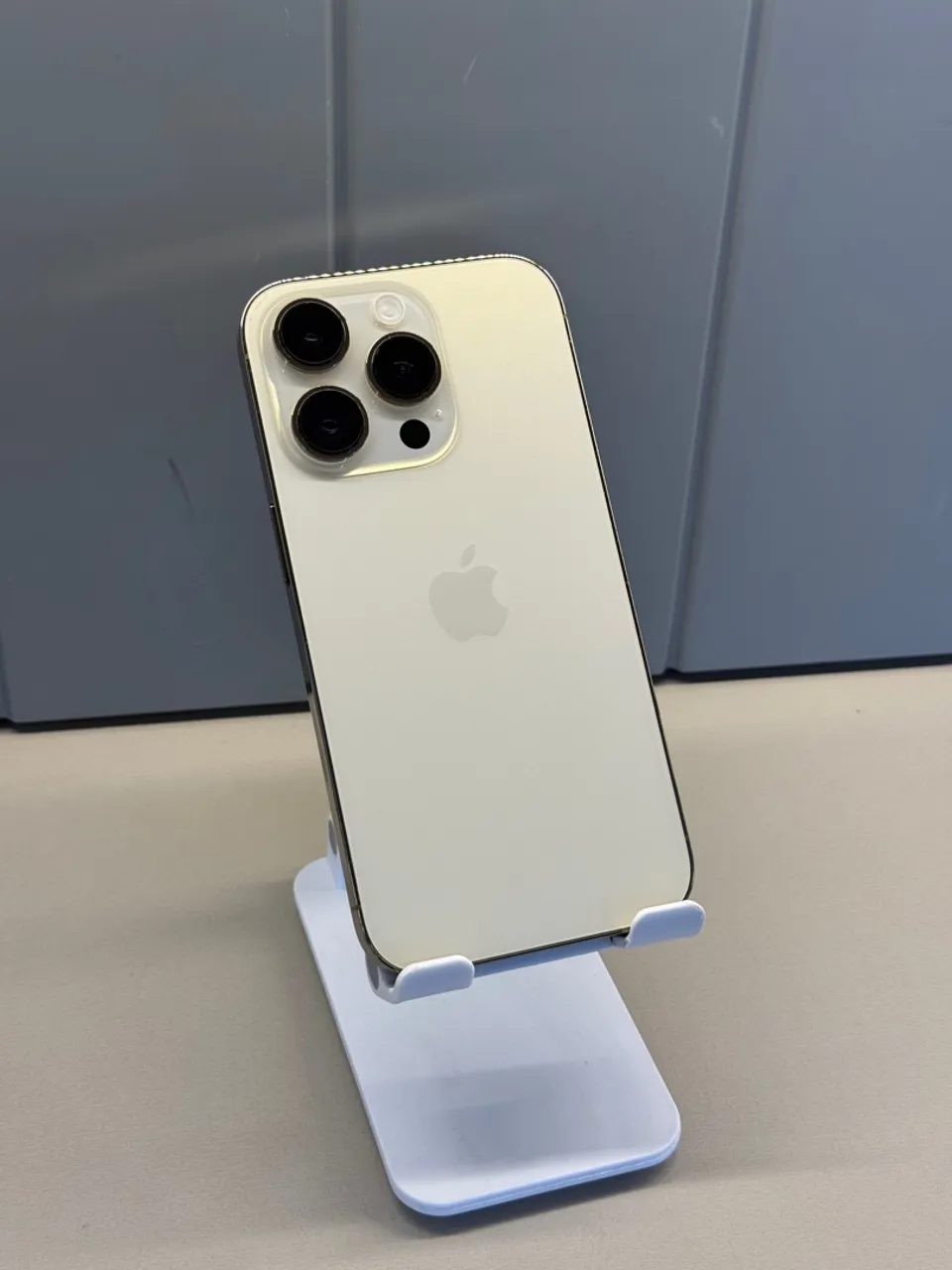 iPhone 14 Pro 128gb Dourado Semi Novo - Loja Física