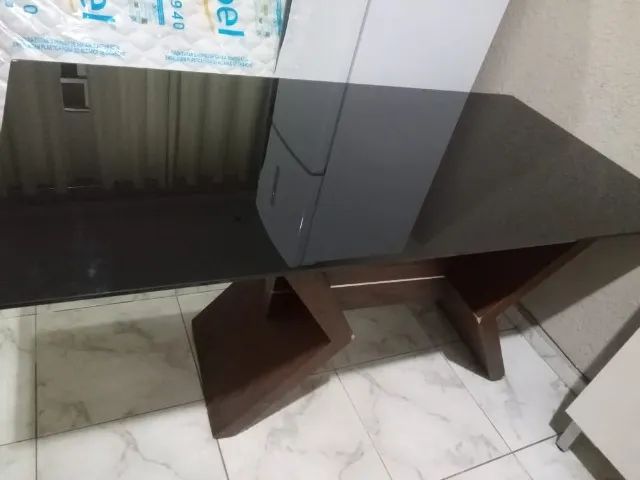Mesa de jantar vidro preto retangular  - Foto 4