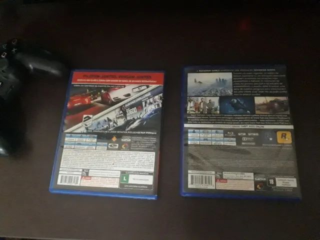 PlayStation 4 com um controle e três jogos - Foto 4